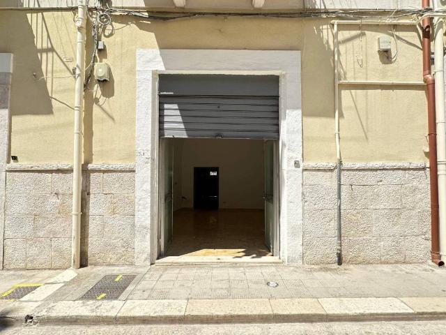 Appartamento in vendita a Puglia, Bari