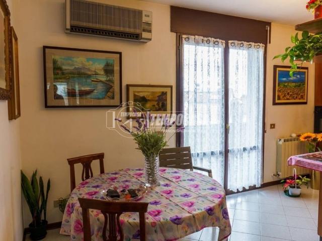 Appartamento in vendita a Molinella, Reggio Emilia
