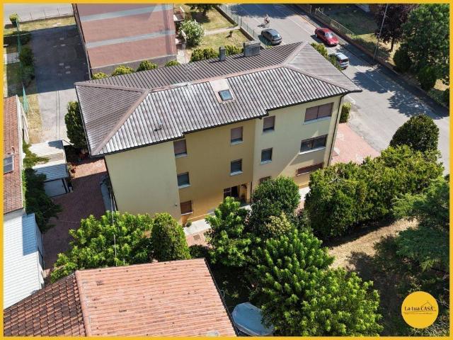 Appartamento in vendita a Molinella, Reggio Emilia