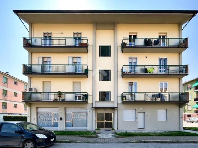 Appartamento in vendita a Molinella, Reggio Emilia