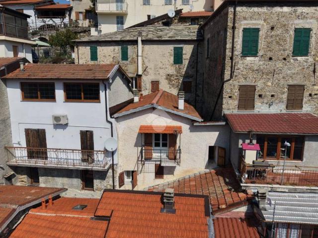 Appartamento in vendita a Molini Di Triora, Liguria
