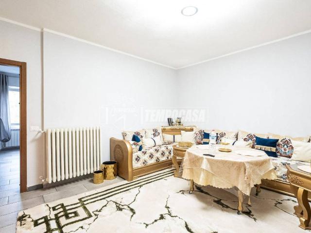 Appartamento in vendita a Molteno, Lombardia