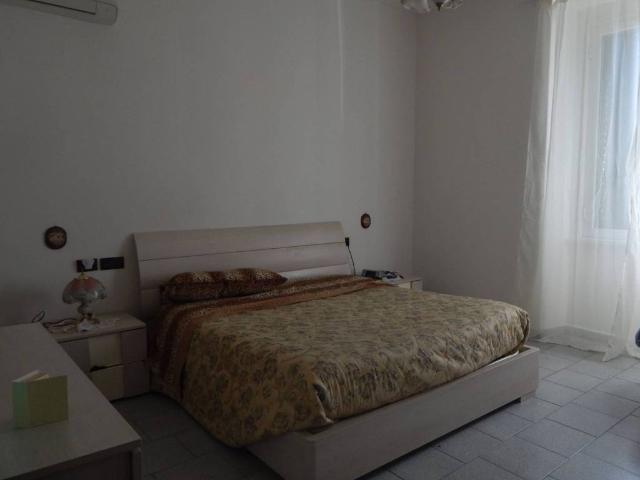 Appartamento in vendita a Molteno, Lombardia