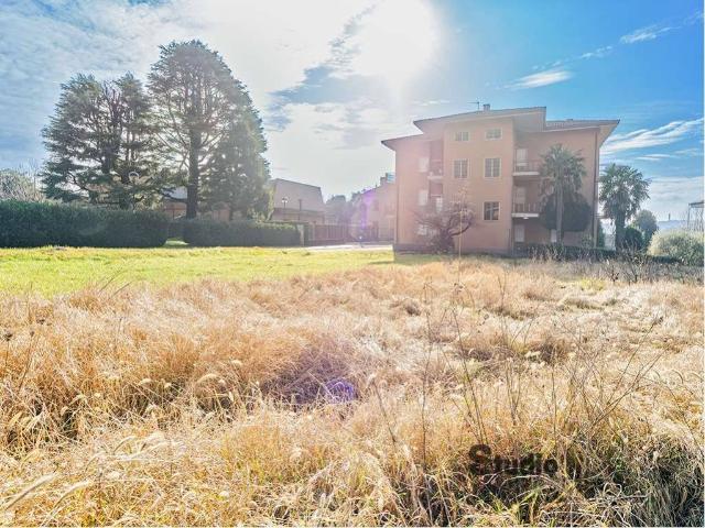 Appartamento in vendita a Molteno, Lombardia