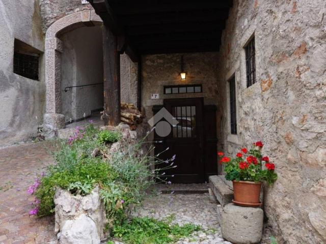 Villa Indipendente in vendita a Comunità della Paganella, Molveno