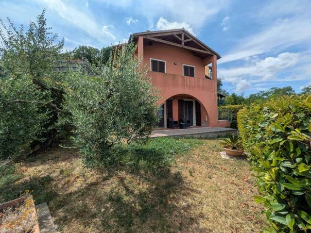 Appartamento in vendita a Marche, Pesaro E Urbino