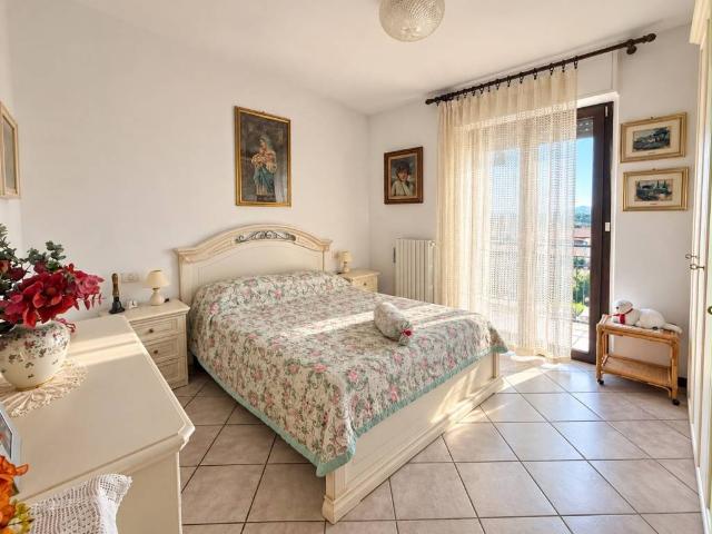Appartamento in vendita a Mombercelli, Asti