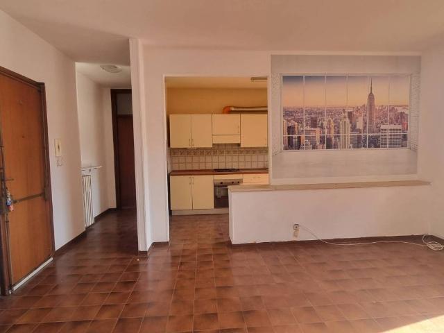 Appartamento in vendita a Mombercelli, Asti