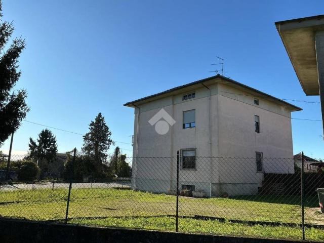 Appartamento in vendita a Piemonte, Novara