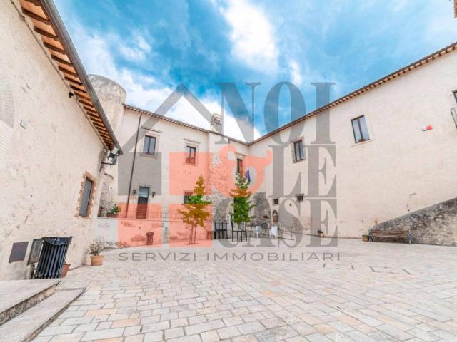 Appartamento in vendita a Mompeo, Lazio