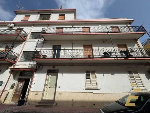 Appartamento in vendita a Calabria, Reggio Calabria
