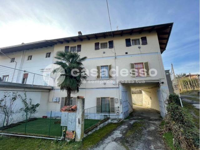 Appartamento in vendita a Moncrivello, Vercelli