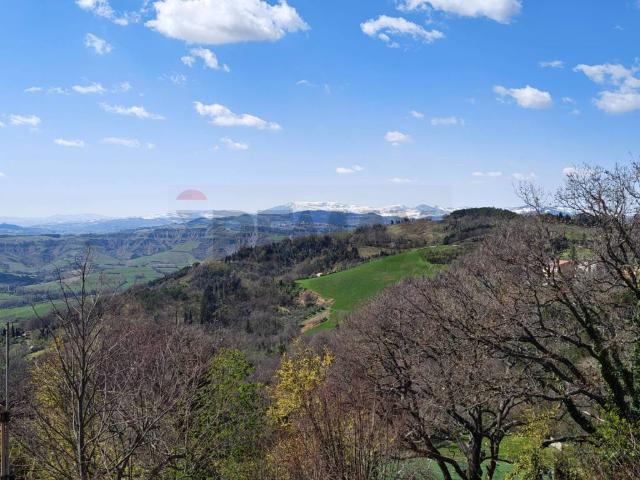 Appartamento in vendita a Mondaino, Reggio Emilia