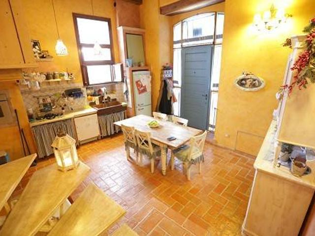 Appartamento in vendita a Marche, Pesaro E Urbino