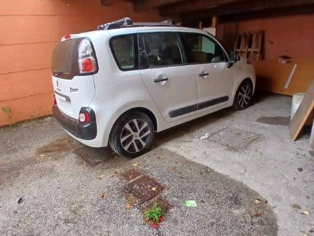 Appartamento in vendita a Marche, Pesaro E Urbino