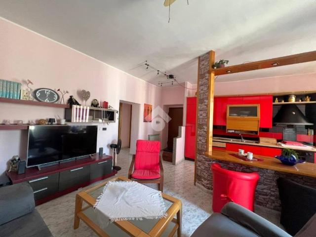 Appartamento in vendita a Mondragone, Campania
