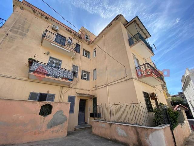 Appartamento in vendita a Mondragone, Campania