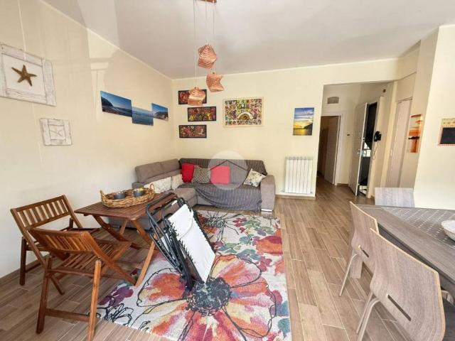 Appartamento in vendita a Moneglia, Liguria