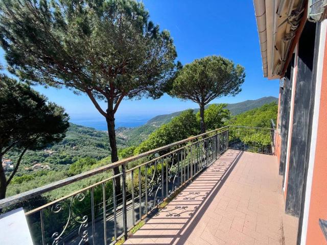 Appartamento in vendita a Moneglia, Liguria