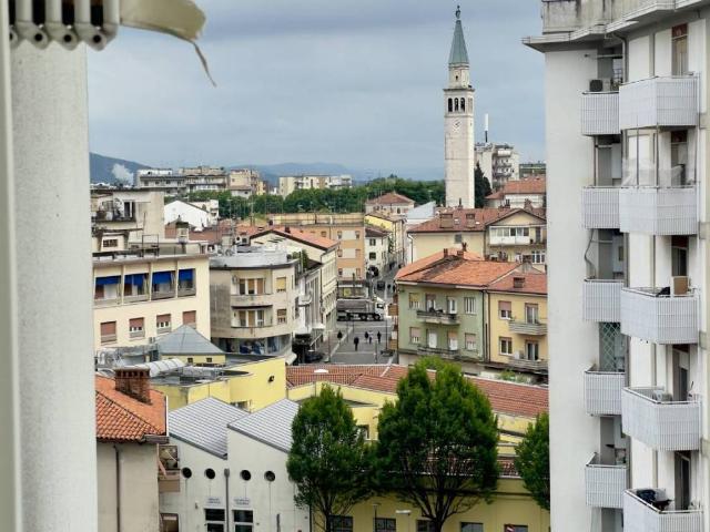 Appartamento in vendita a Monfalcone, Friuli-Venezia Giulia