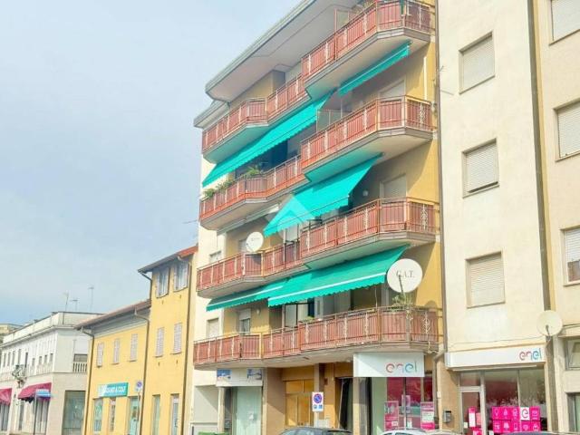 Appartamento in vendita a Monfalcone, Gorizia / Gurize / Gorica