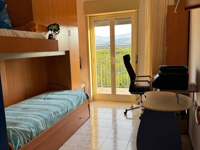 Appartamento in vendita a Monforte San Giorgio, Sicilia