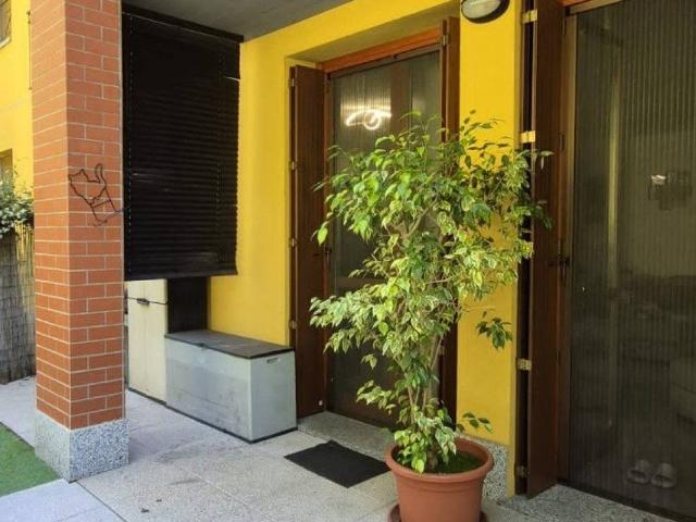 Appartamento in vendita a Monguzzo, Como