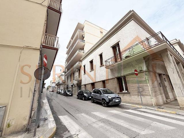 Appartamento in vendita a Puglia, Bari
