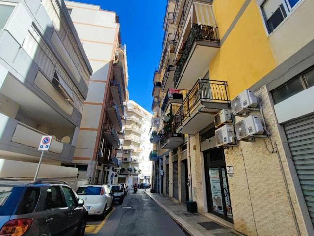 Appartamento in vendita a Puglia, Bari