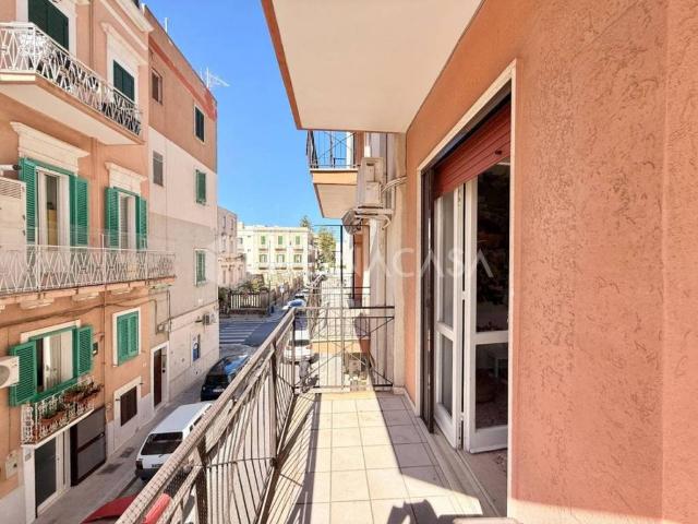 Appartamento in vendita a Puglia, Bari