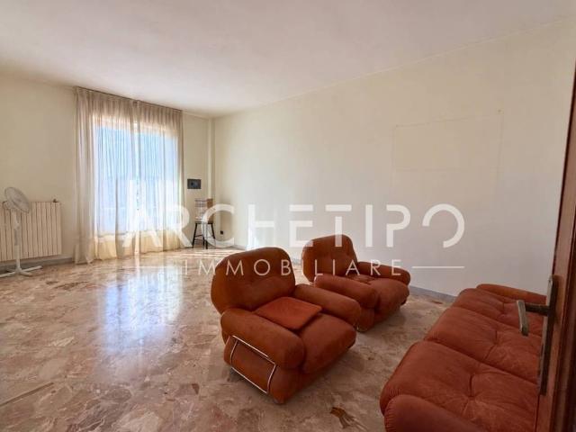 Appartamento in vendita a Puglia, Bari
