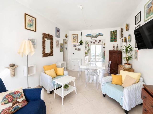 Appartamento in vendita a Puglia, Bari