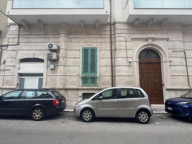 Appartamento in vendita a Puglia, Bari