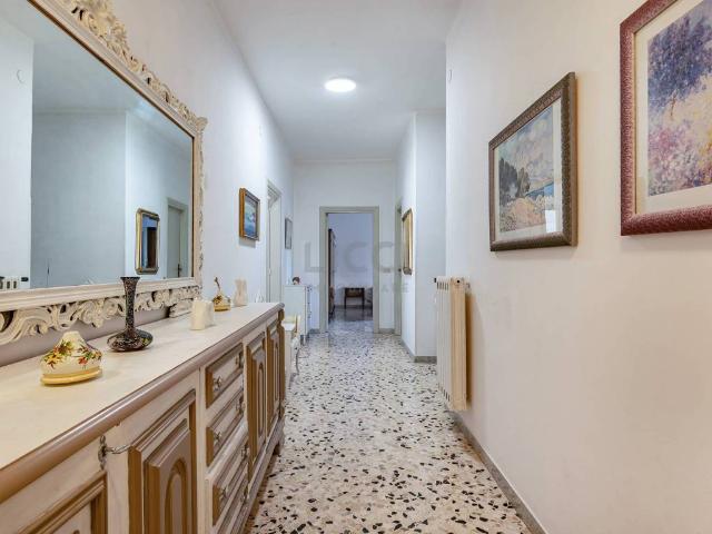 Appartamento in vendita a Puglia, Bari