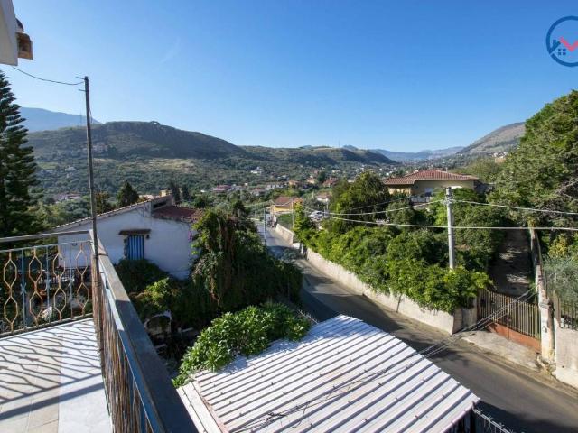Appartamento in vendita a Villaggio Santa Rosalia, Monreale