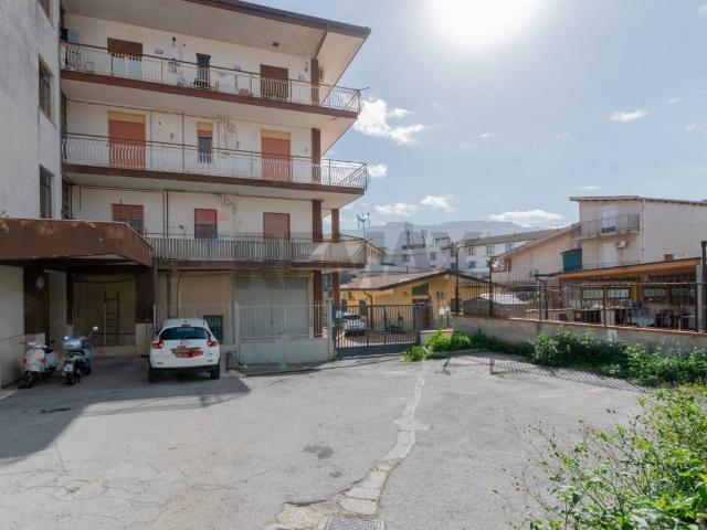 Appartamento in vendita a Aquino, Monreale