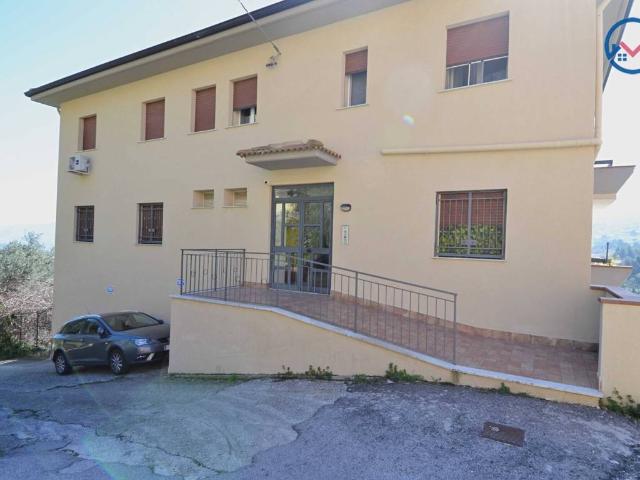 Appartamento in vendita a Monreale, Sicilia