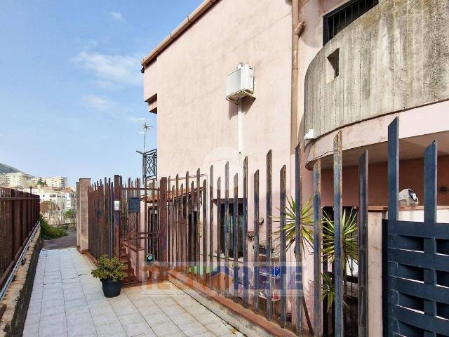Appartamento in vendita a Villaggio Santa Rosalia, Monreale