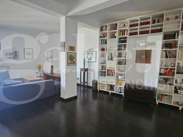 Appartamento in vendita a Villaggio Santa Rosalia, Monreale