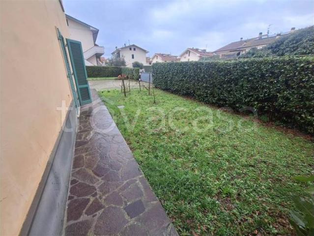 Appartamento in vendita a Montevettolini, Toscana