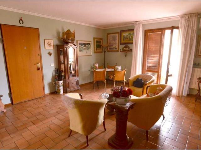 Appartamento in vendita a Montevettolini, Toscana
