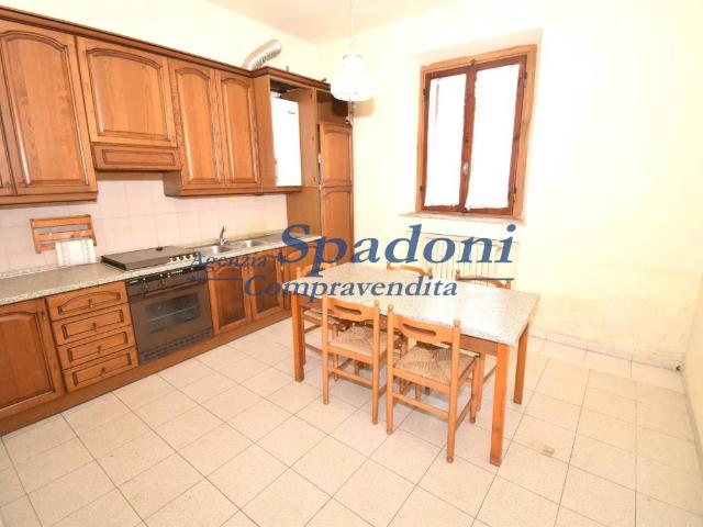 Appartamento in vendita a Grotta Parlanti, Montevettolini