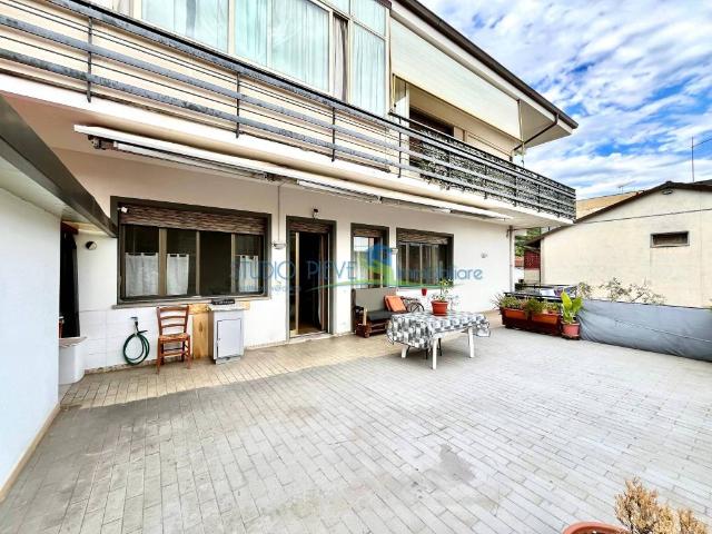 Appartamento in vendita a Grotta Parlanti, Montevettolini