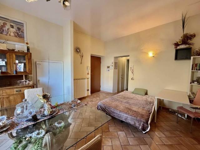 Appartamento in vendita a Montevettolini, Toscana