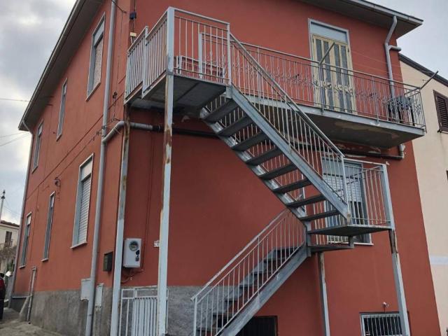 Appartamento in vendita a Montalbano Elicona, Sicilia