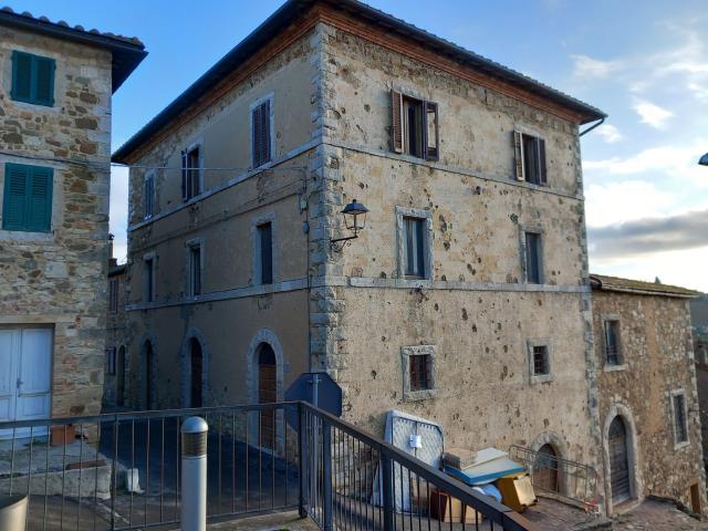 Appartamento in vendita a Montalcino, Toscana