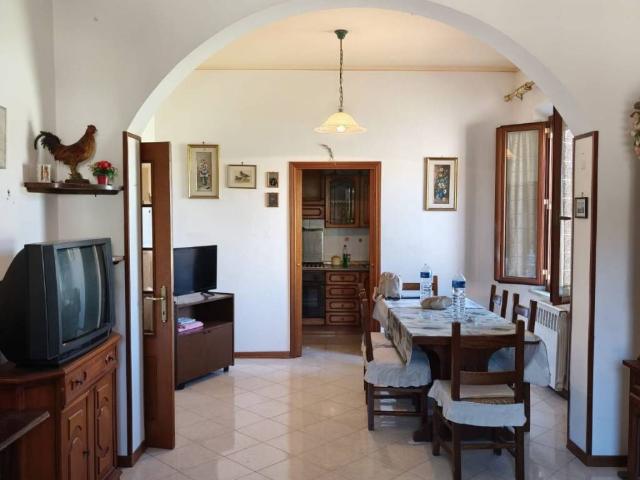 Appartamento in vendita a Montalcino, Toscana