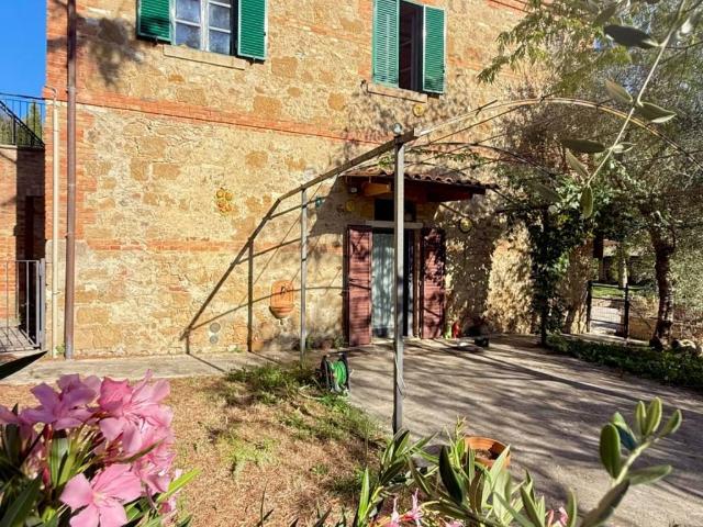 Appartamento in vendita a Montalcino, Toscana