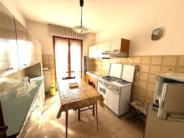 Appartamento in vendita a Cantina Sociale Tre Castelli, Montaldo Bormida