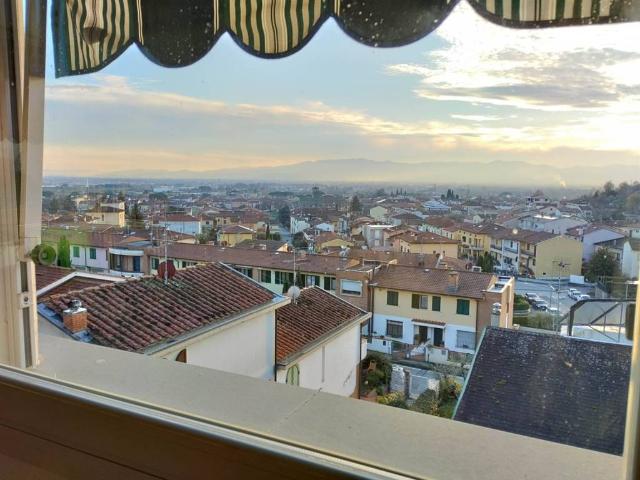 Appartamento in vendita a Montale Alto, Montale